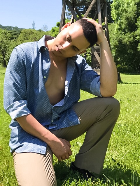 Male model photo shoot of billyizanangel