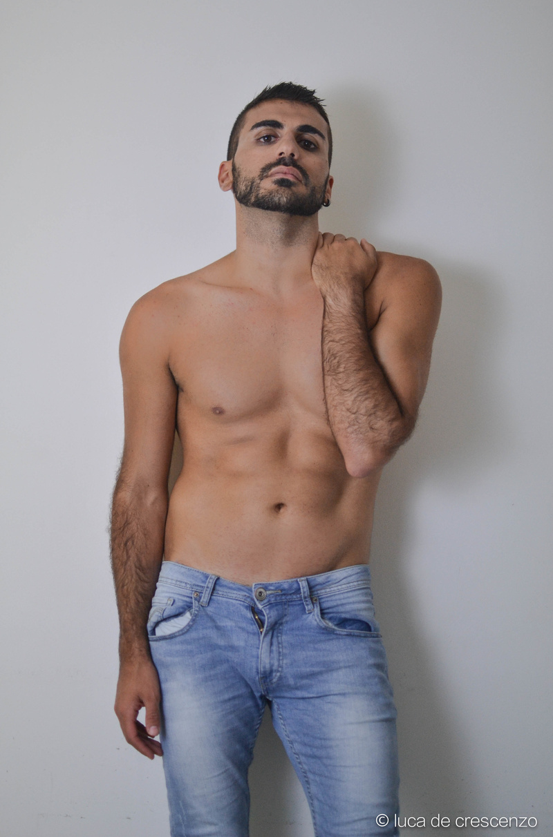 Male model photo shoot of Claus87