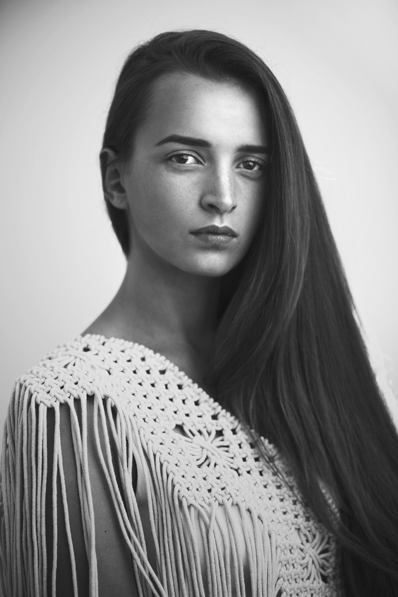 Female model photo shoot of Olga Vinokurova