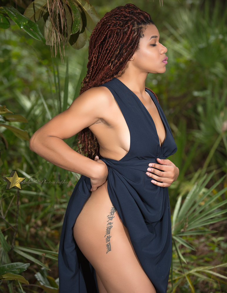 Female model photo shoot of Elisa Frazier in Fort Walton Beach, FL