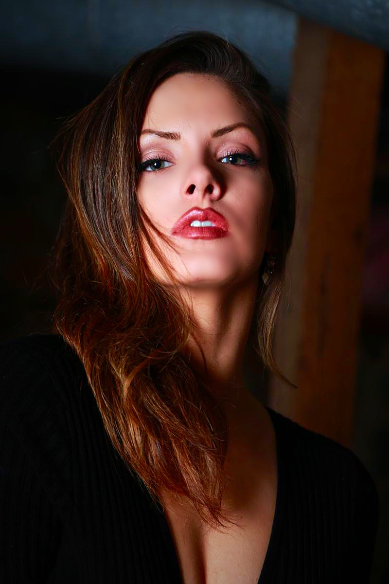 Female model photo shoot of EricanicoleG