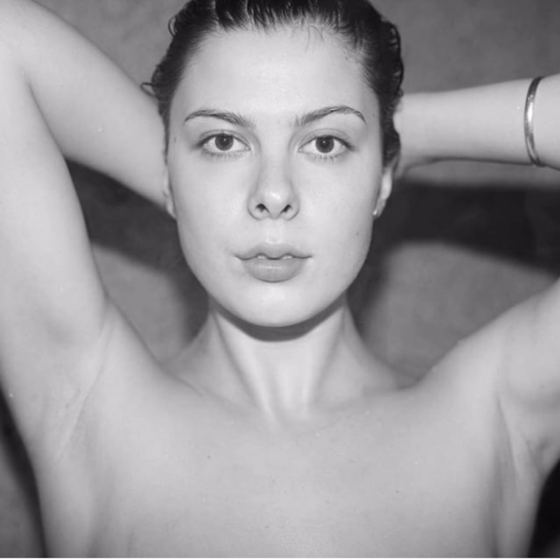 Female model photo shoot of ivana_slapaho