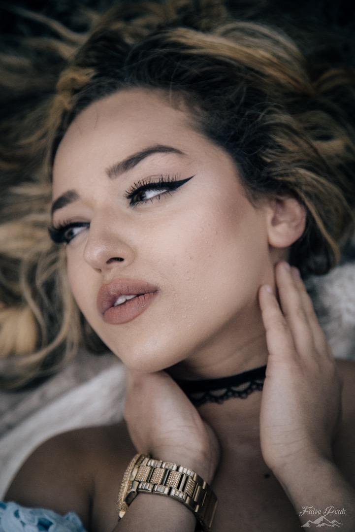 Female model photo shoot of Tonanzin Romero