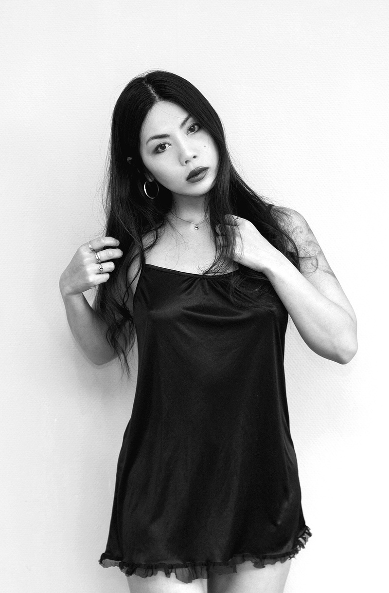 Female model photo shoot of Lilli ChouChou