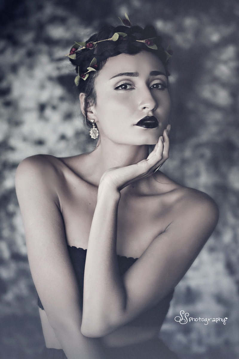 Female model photo shoot of Valentina R