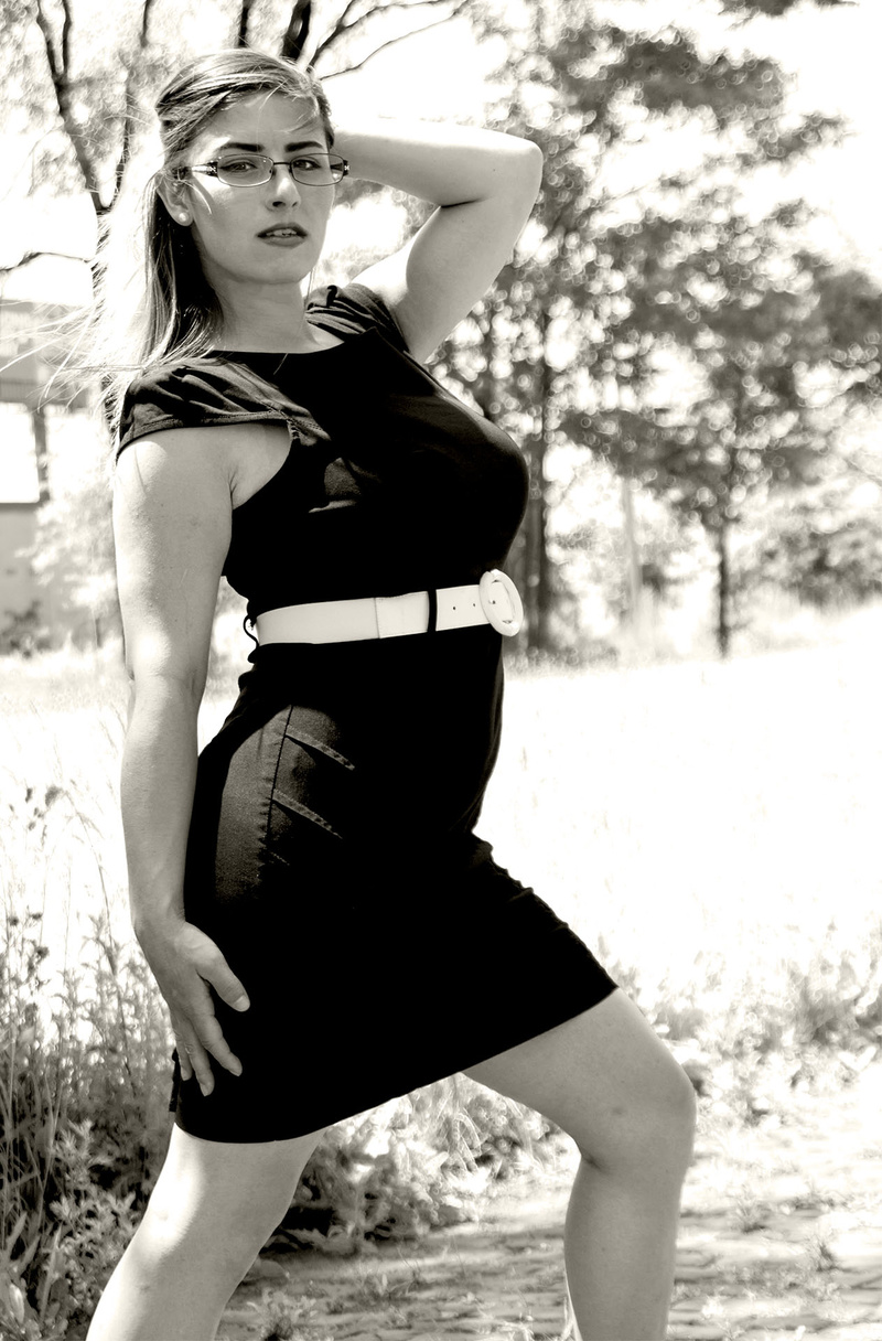 Female model photo shoot of Ashley Jewel31 in Detroit