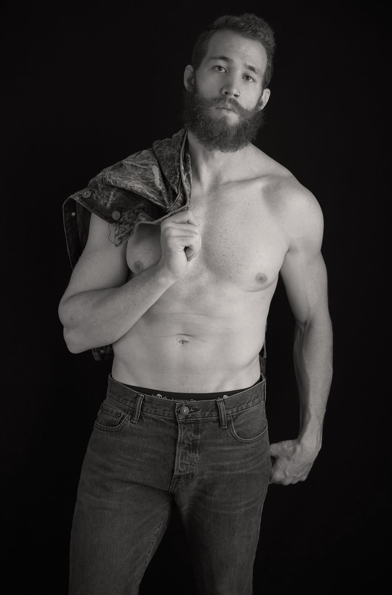 Male model photo shoot of Grant T
