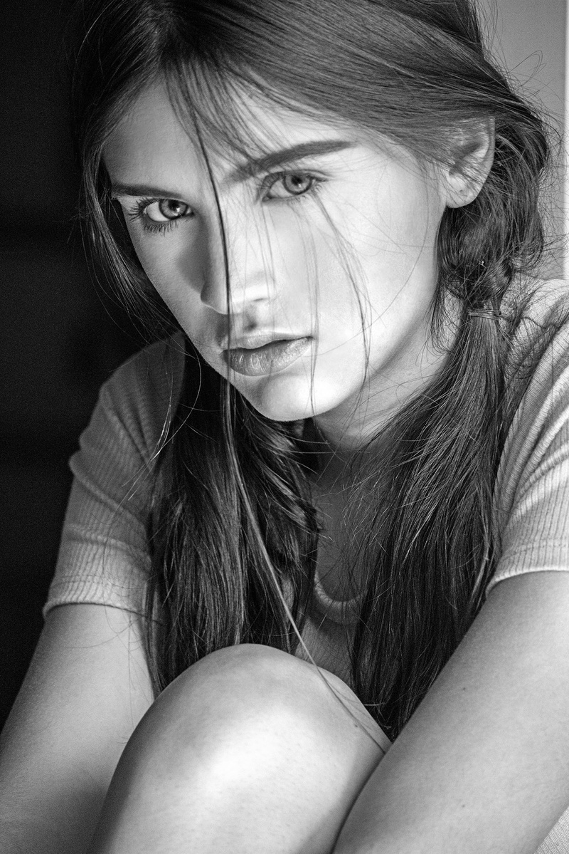 Female model photo shoot of Avawayland by Mi Worx Photography