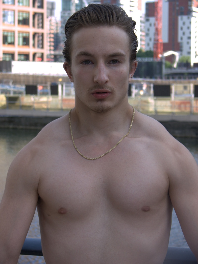 Male model photo shoot of Alex Aesthetic by Vitessep in Canary Wharf