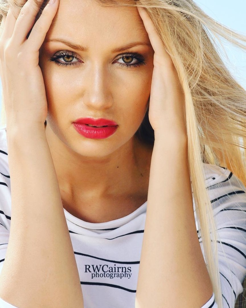 Female model photo shoot of Viktoria Sudomora