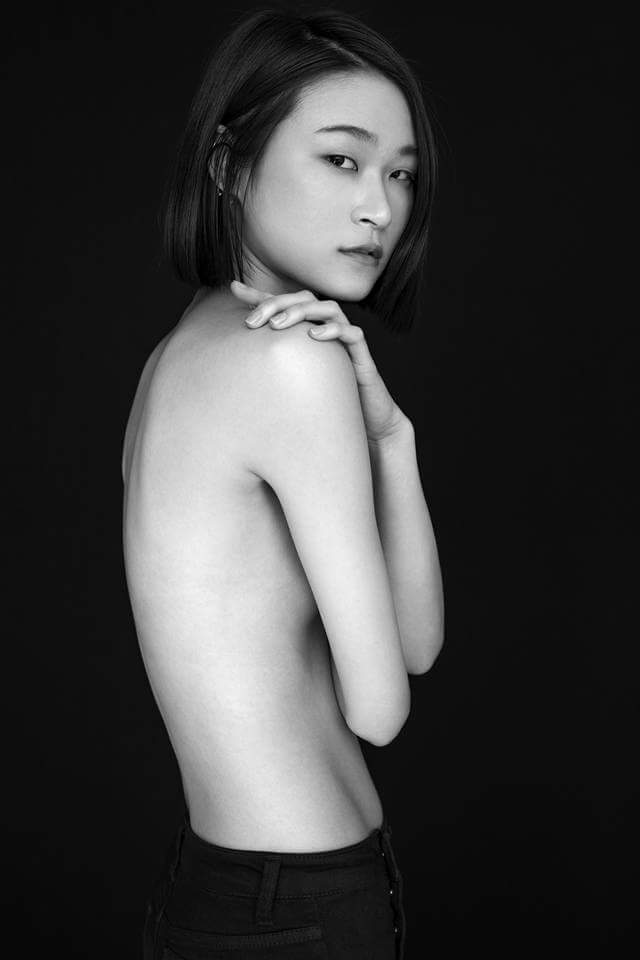 Female model photo shoot of ling19920823