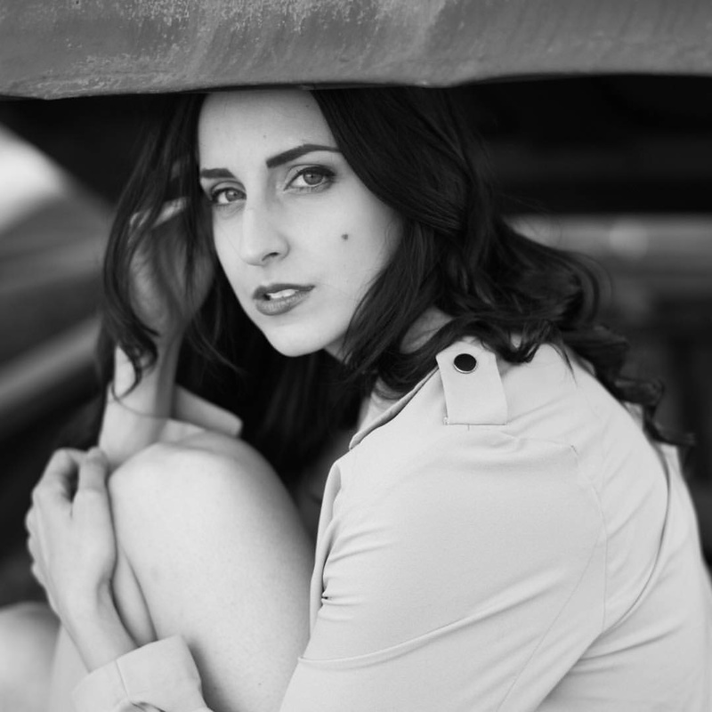 Female model photo shoot of Nadia Vaeh