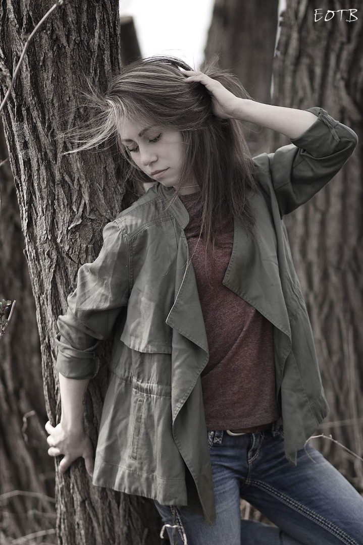 Female model photo shoot of WranglerLover08