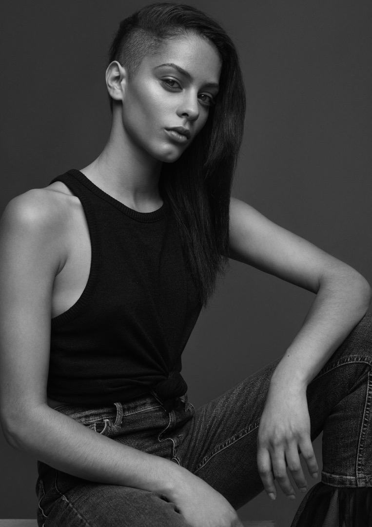 Female model photo shoot of Maritza Diaz