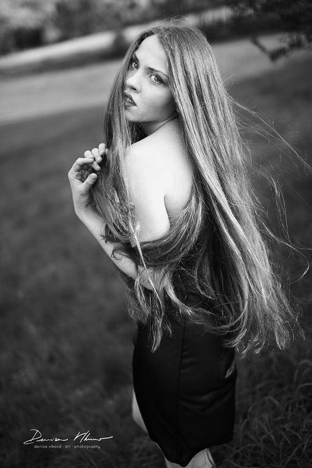 Female model photo shoot of Slecnak