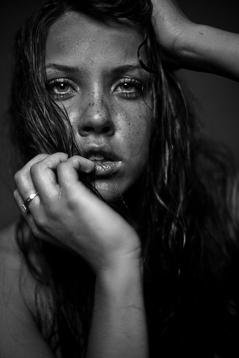 Female model photo shoot of Slecnak