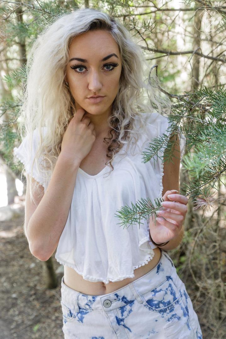 Female model photo shoot of Alexa Kristine