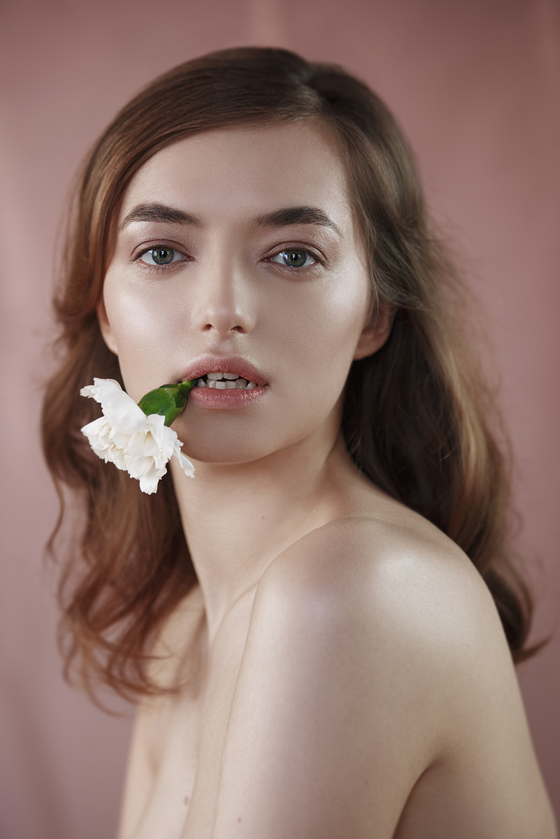 Female model photo shoot of Tatiana Dubchuck by weronikamamot