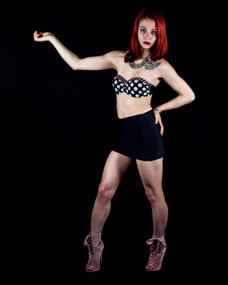 Female model photo shoot of Ariel21redhead in Puyullup, Washington