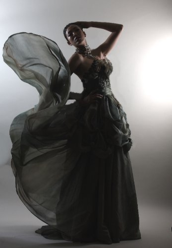 Female model photo shoot of Jessica Dance