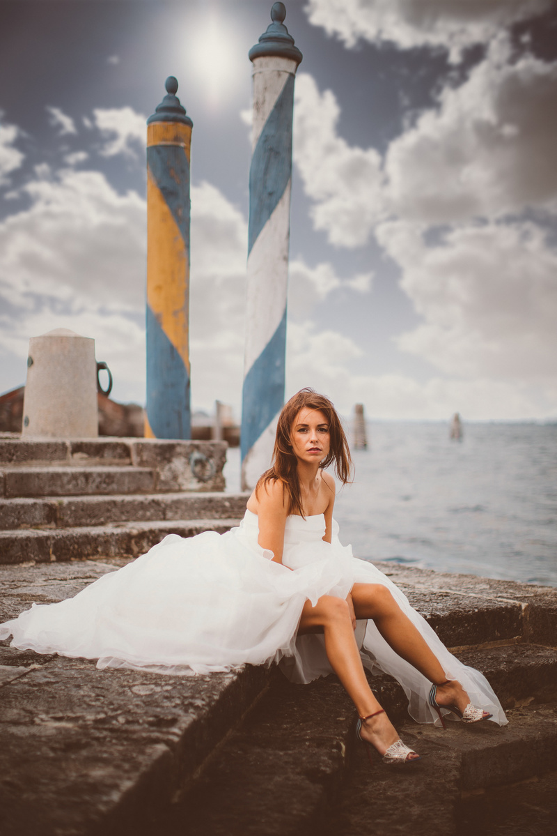 Female model photo shoot of CristinaGabriela