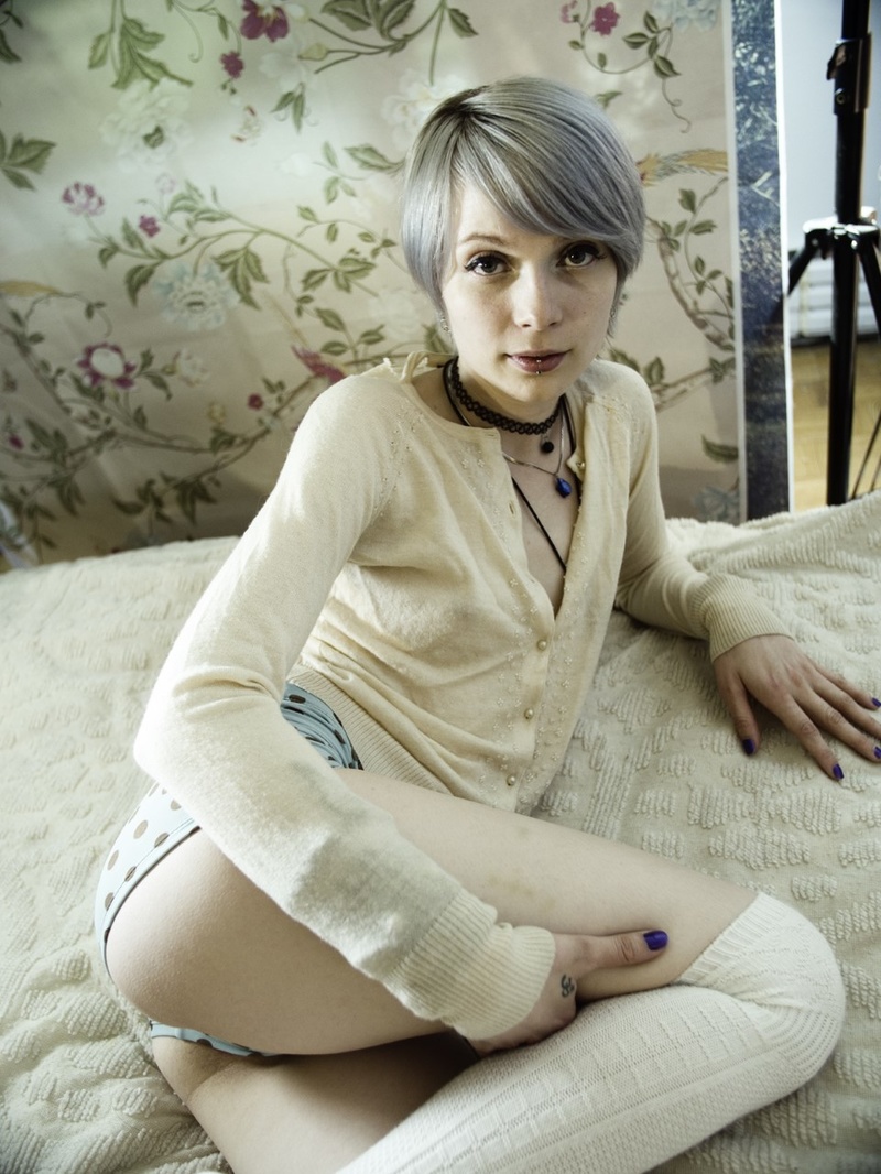 Female model photo shoot of yourtorialindsay in Toronto