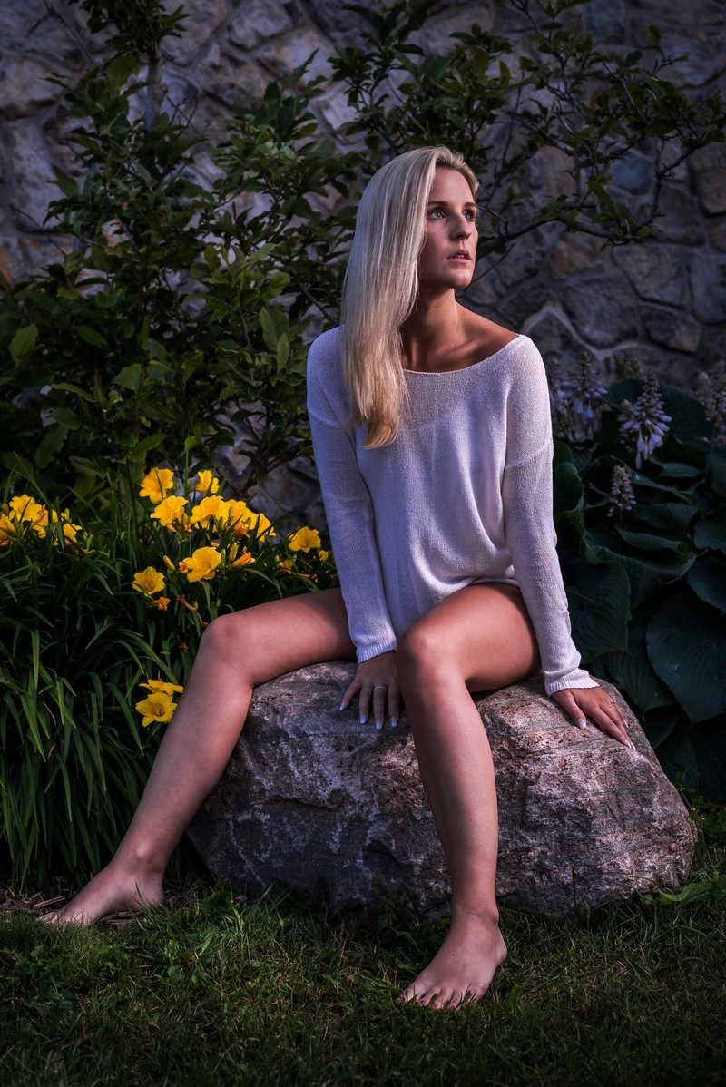 Female model photo shoot of JessicaWebber by kotsy in Ajax
