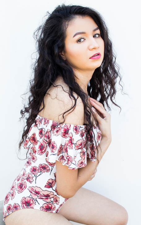 Female model photo shoot of Kayy Noella