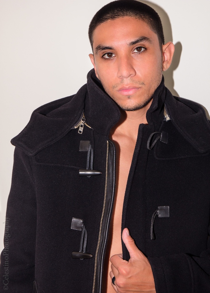 Male model photo shoot of Mikezzzy by Luis Celestino