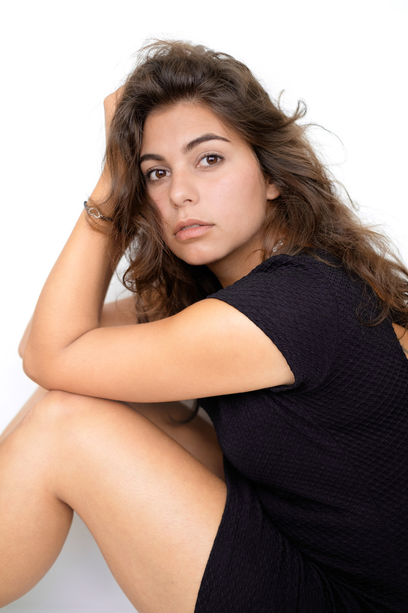 Female model photo shoot of lsportraits