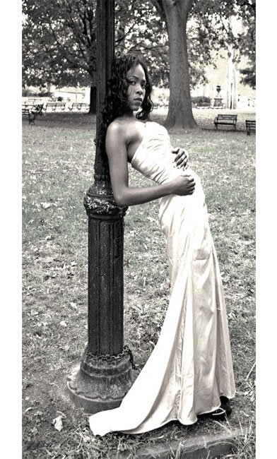 Female model photo shoot of Aloe Lorenza