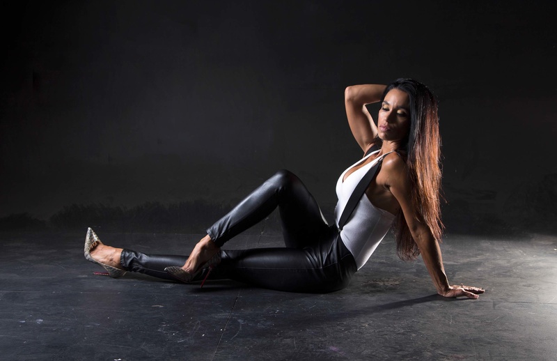 Female model photo shoot of Char-lean in 3E Studio Jacksonville Fl
