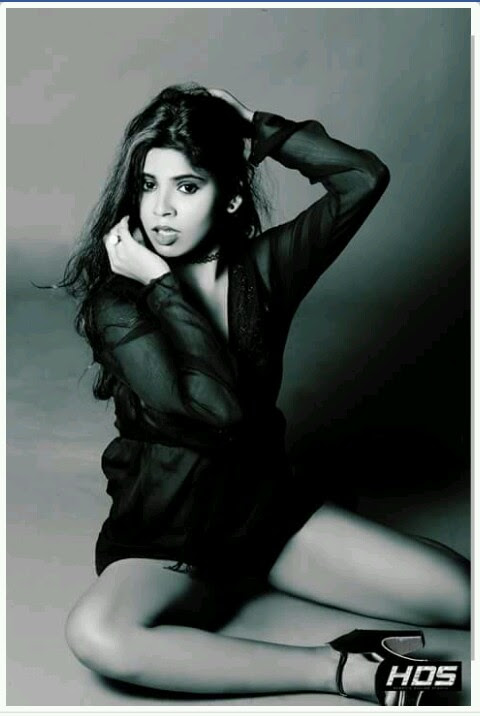 Female model photo shoot of Angel Priya in Mumbai
