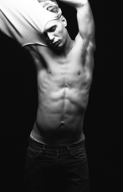 Male model photo shoot of Giordano Taylor