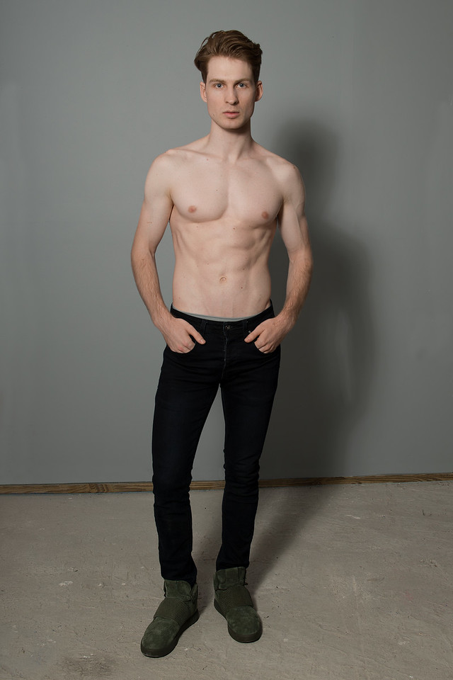Male model photo shoot of Valeriu 