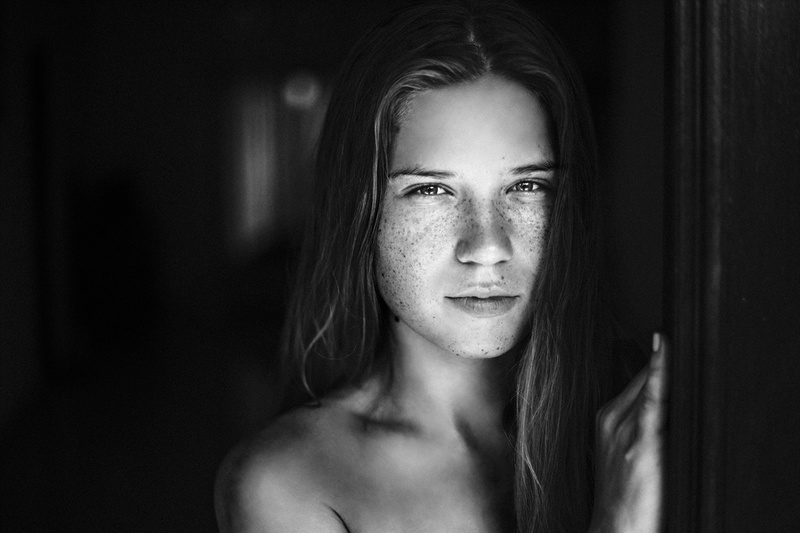 Female model photo shoot of Ekaterina Buian