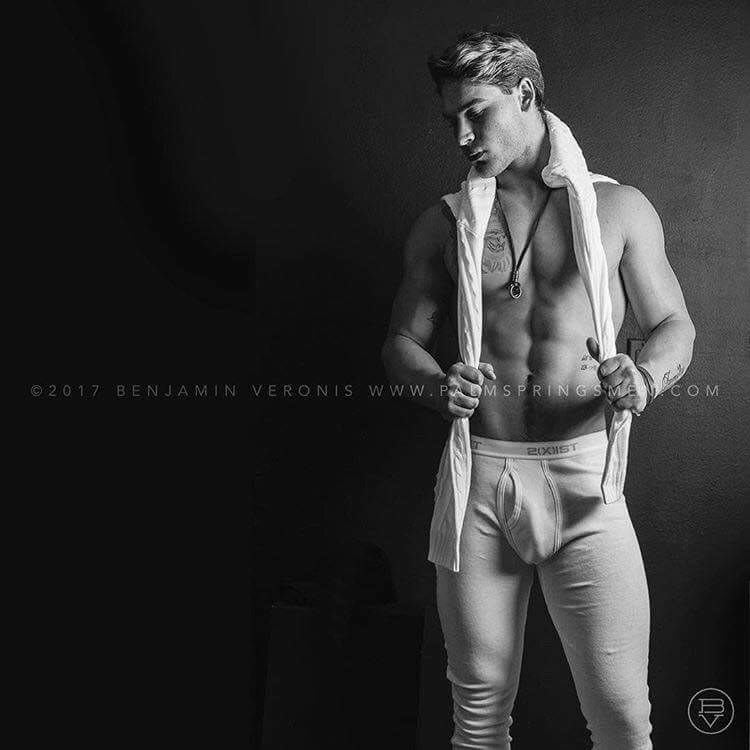 Male model photo shoot of Dominic DeRosa