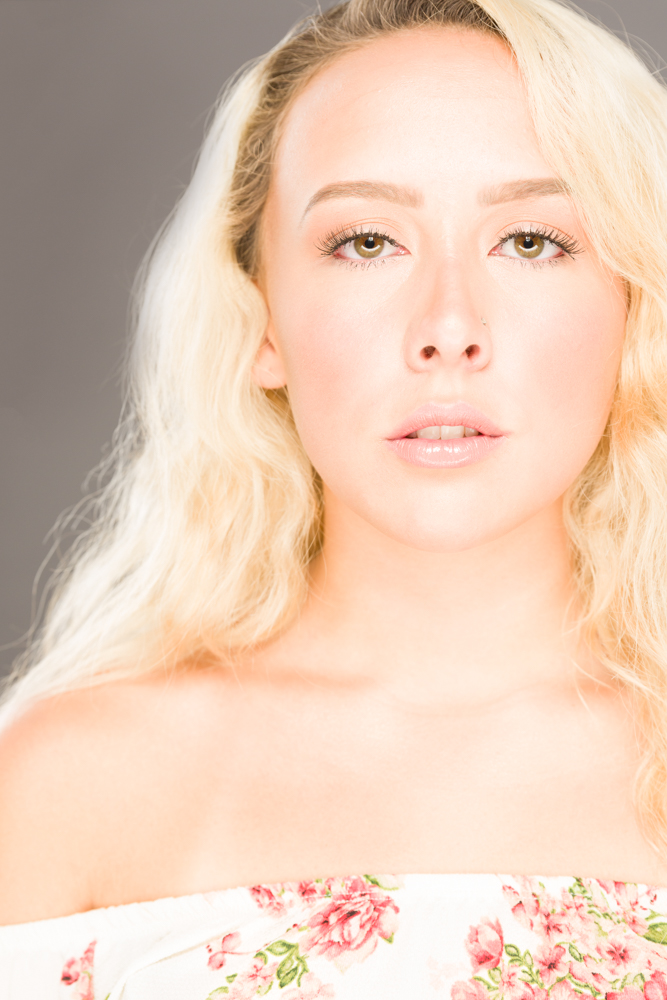 Female model photo shoot of Jennifer DaSilveira by Gerardo Torres, makeup by Shanteleebeauty