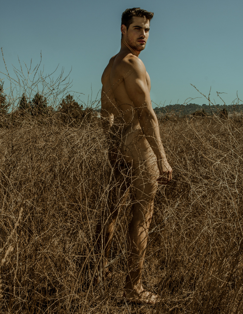 Male model photo shoot of Luis Celestino