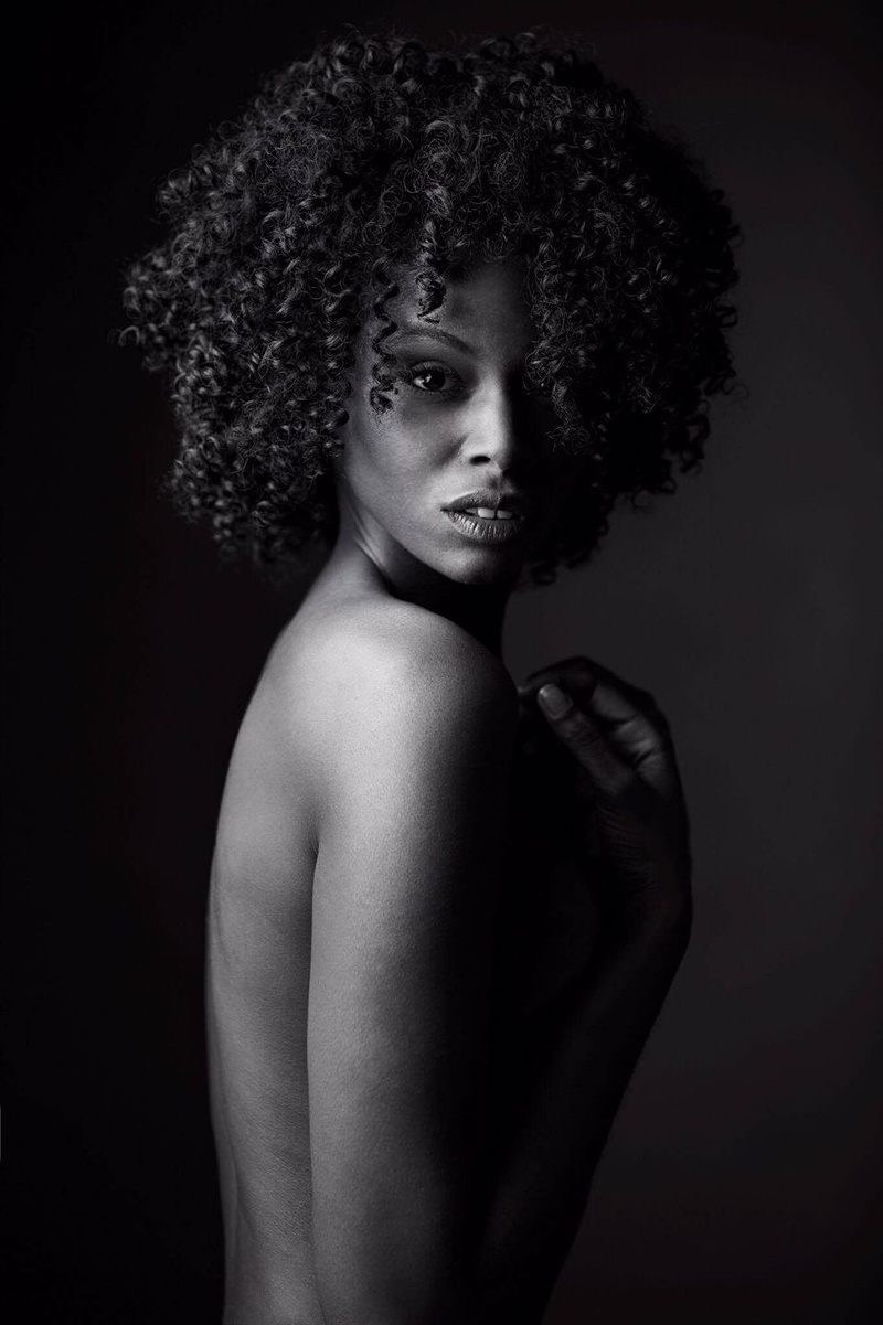 Female model photo shoot of Briana_deshields