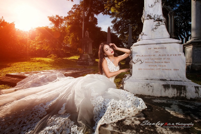 Female model photo shoot of Lei Liu in Fort Canning Park, Singapore