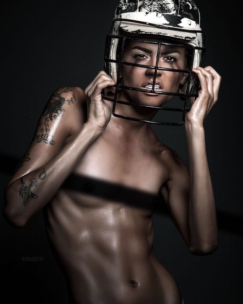 Female model photo shoot of Liana Rivera