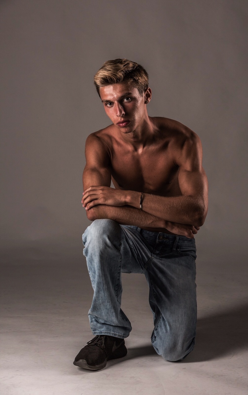 Male model photo shoot of Jordansabinsky