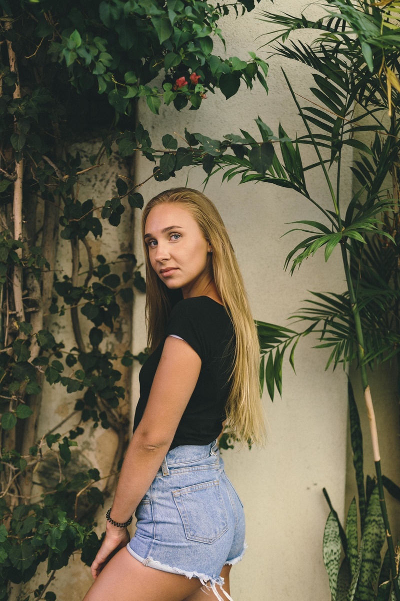 Female model photo shoot of akelyte in Los Angeles