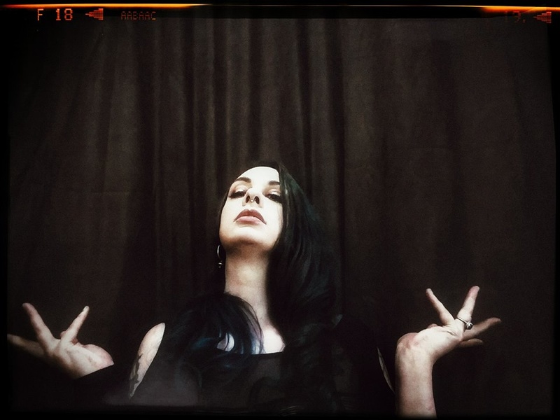 Female model photo shoot of Dagon_Priestess in sacramento