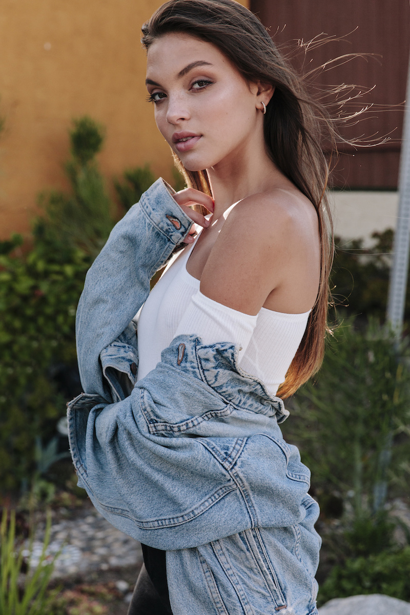 Female model photo shoot of Megan Rae Makeup by Manuel Vinicio in Playa Del Rey, CA