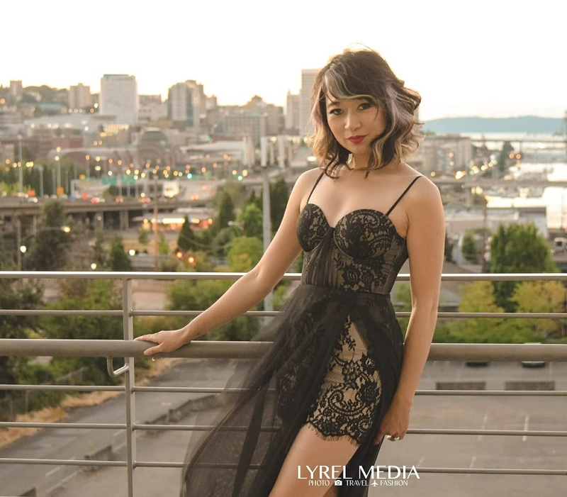 Female model photo shoot of Juliet Dang