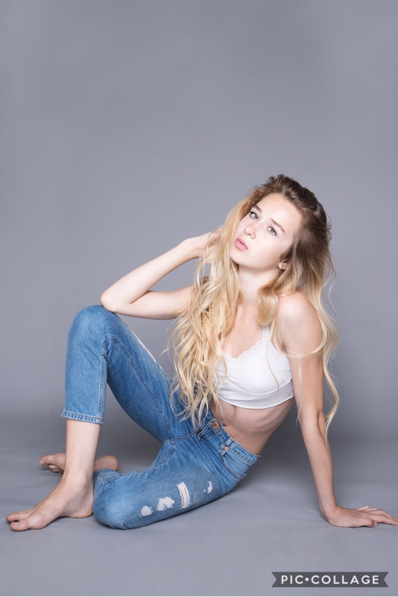 Female model photo shoot of Georgia20