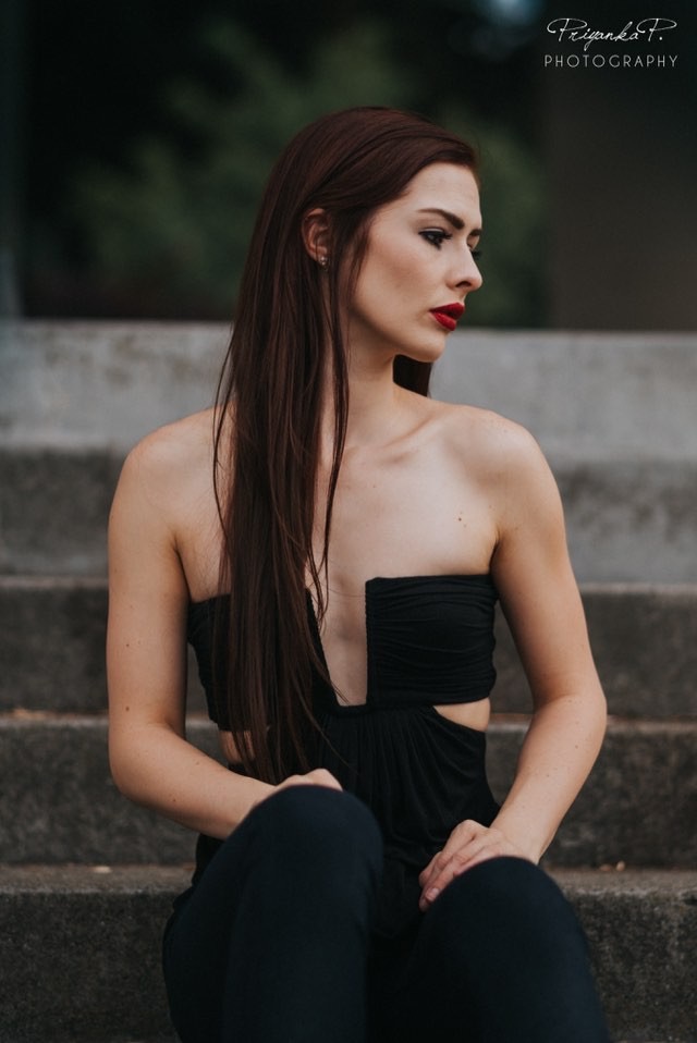 Female model photo shoot of KrissyBohrisch