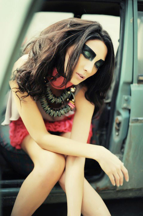 Female model photo shoot of MERYEM PERILHOU in ISTANBUL